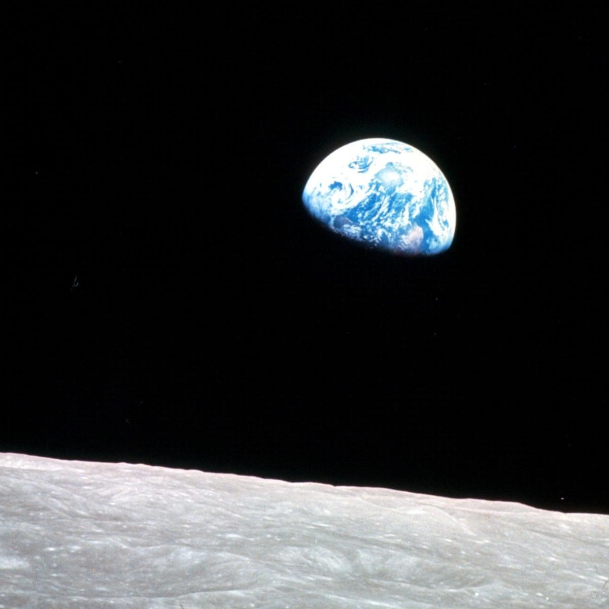 Bill Anders Wschód planety Ziemi obserwowany z Księżyca